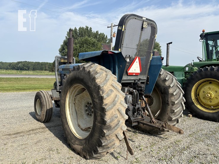 new-holland-7610s-image-18