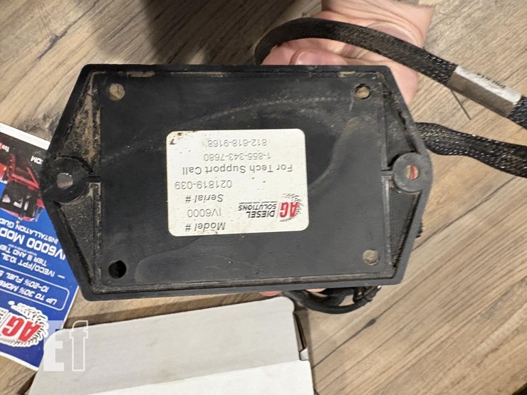 new-holland-cr8080-image-2