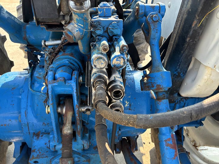 ford-5610-ii-image-25