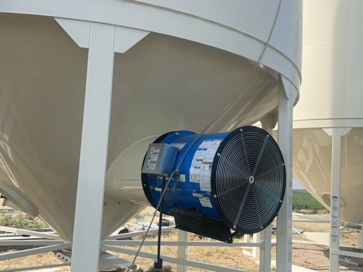 concept-5,000-bushel-hopper-bin,-fully-equipped-with-agi-grainguard-10-hp-bin-fan-with-three-phase-electric-motor-image-40