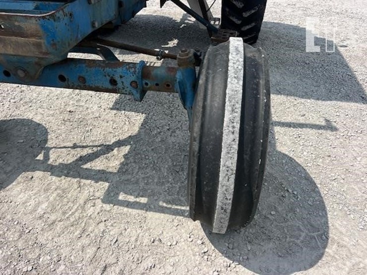 ford-8600-image-10