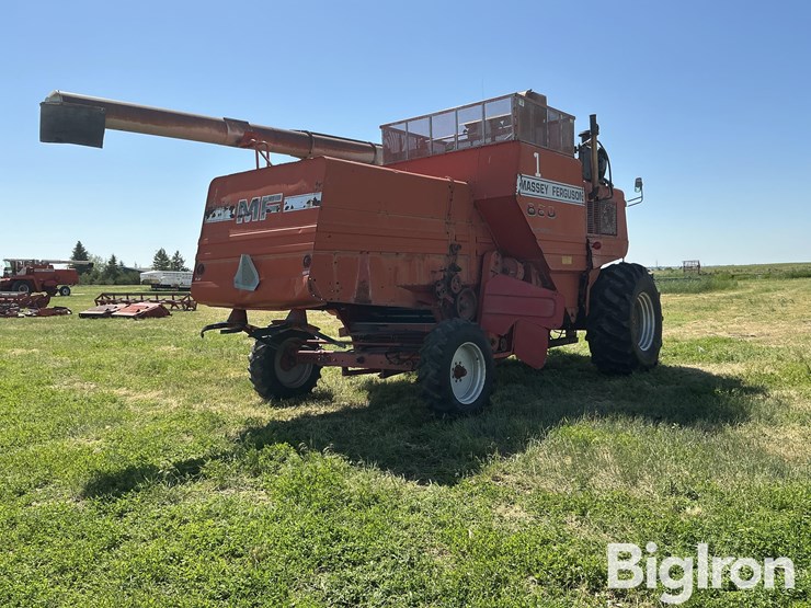 1983-massey-ferguson-860-image-5