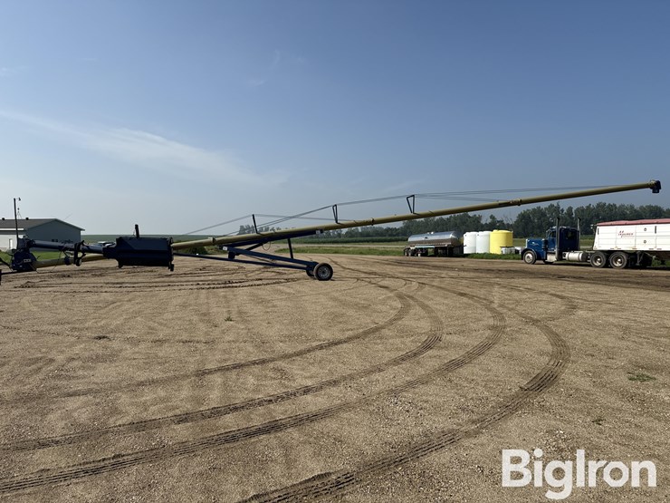 2022-harvest-international-h1082-image-8