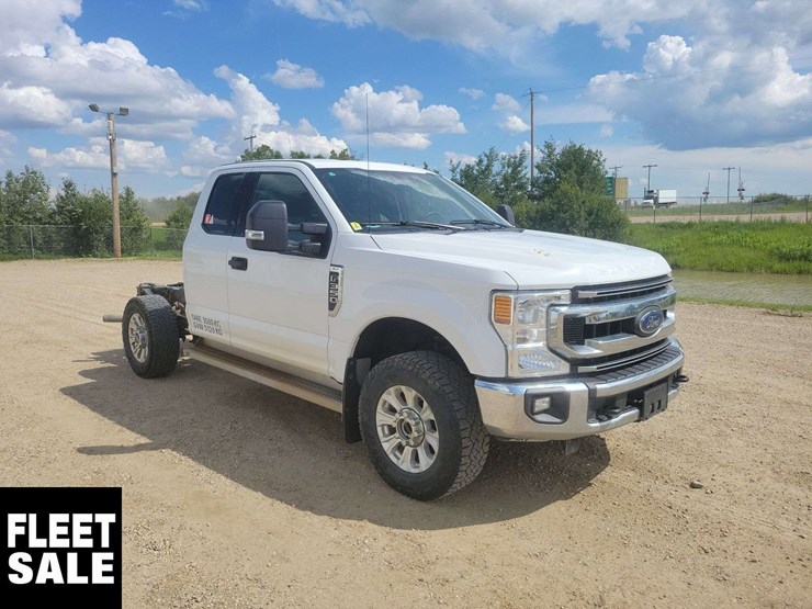 2020-ford-f350-image-2