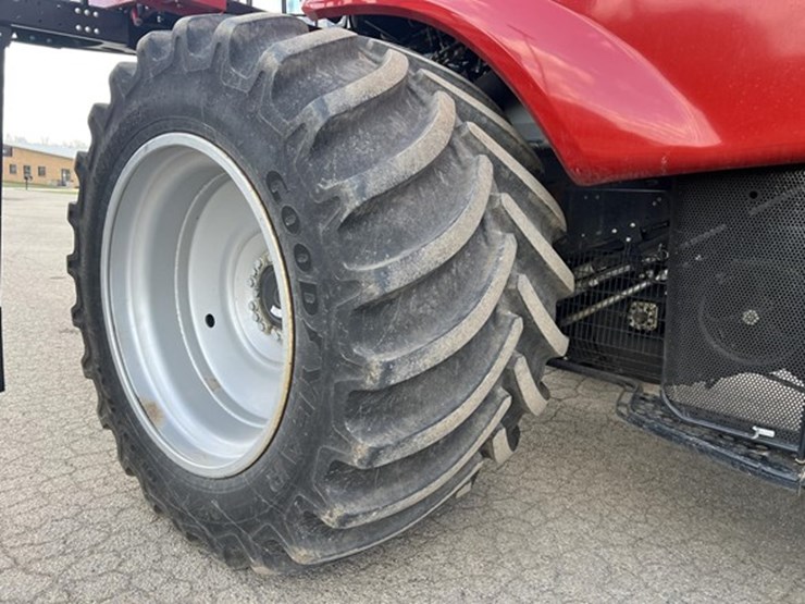 2022-case-ih-8250-image-25