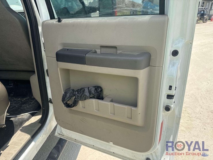 2008-ford-f350-image-25