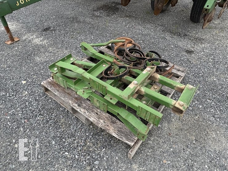 john-deere-7000-image-12