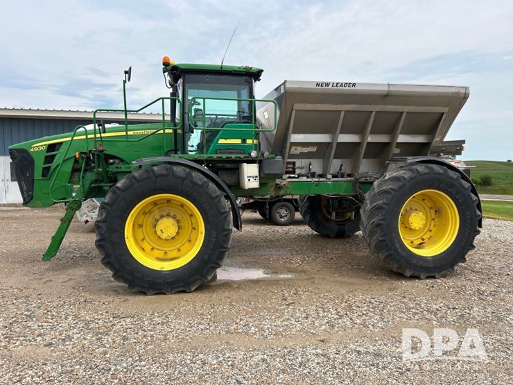 2009-john-deere-4930-image-18