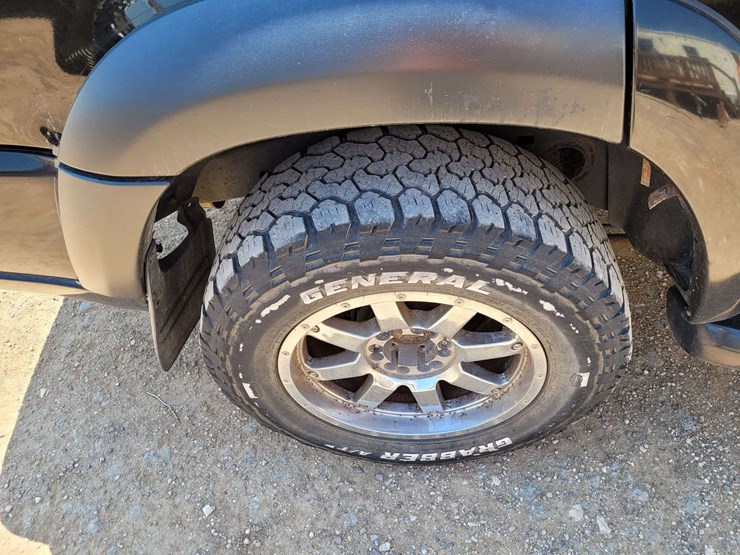 2005-toyota-sequoia-limited-image-18