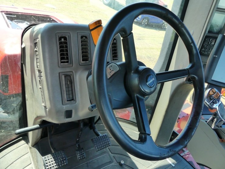 case-ih-370-image-13