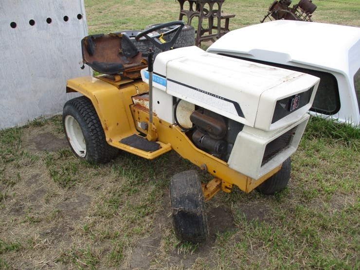 international-1100-image-2