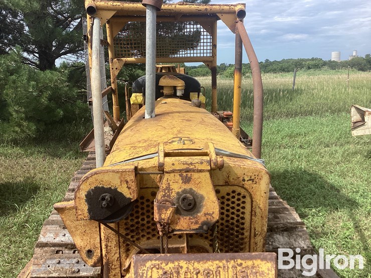 caterpillar-d6-image-15