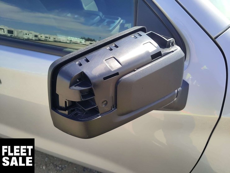 2019-chevrolet-silverado-1500-image-27