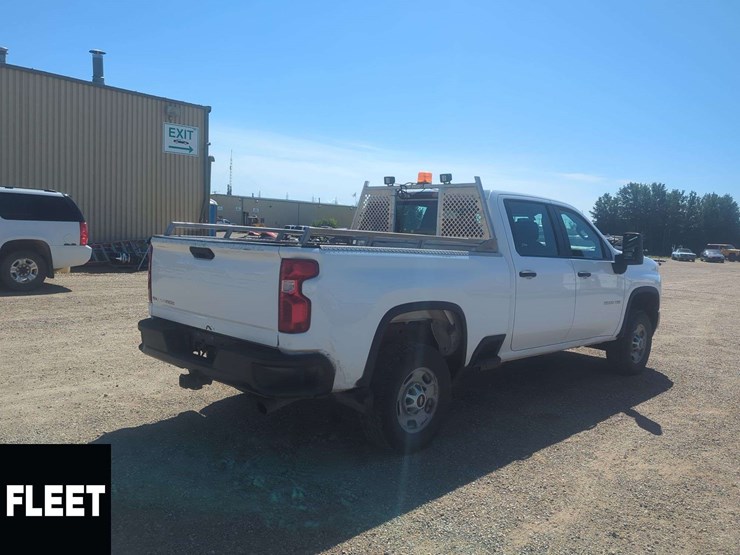 2020-chevrolet-silverado-2500hd-image-4