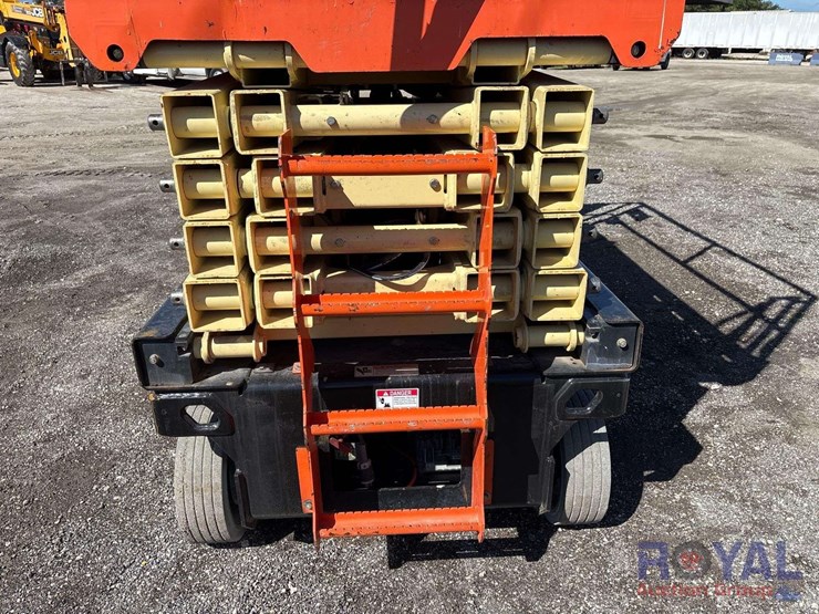 jlg-4045r-image-7