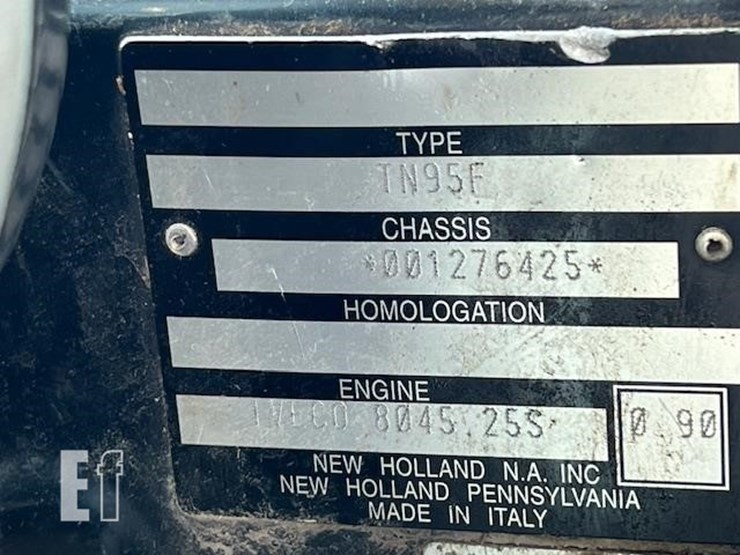 2002-new-holland-tn95f-image-40