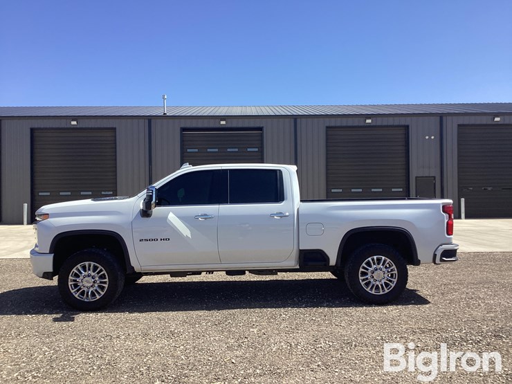 2020-chevrolet-silverado-2500-image-8