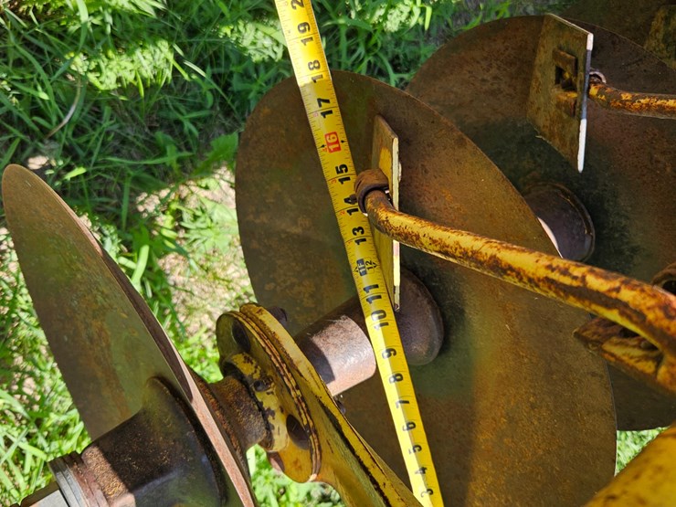 john-deere-110-image-17