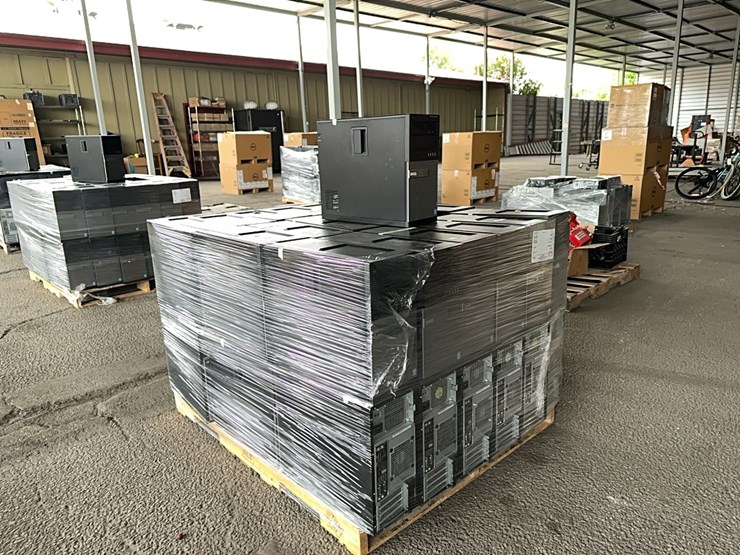 pallet-of-computers-image-1