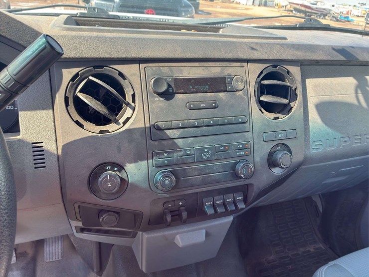 2015-ford-f250-image-12