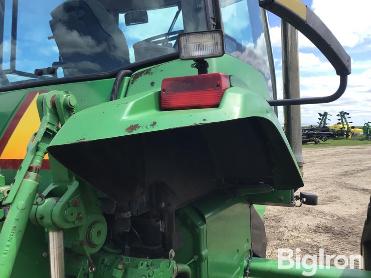 2000-john-deere-8410t-image-15