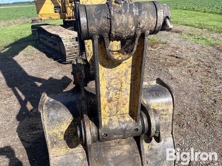 1990-caterpillar-e110b-image-17