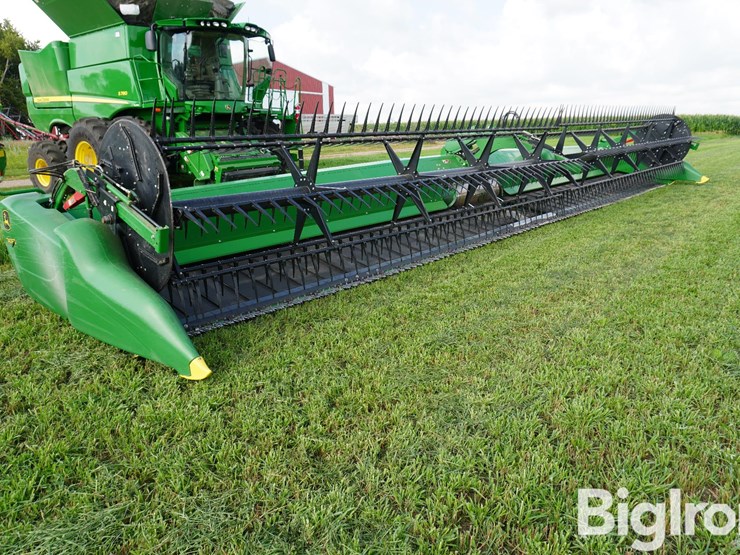 2019-john-deere-740fd-image-3