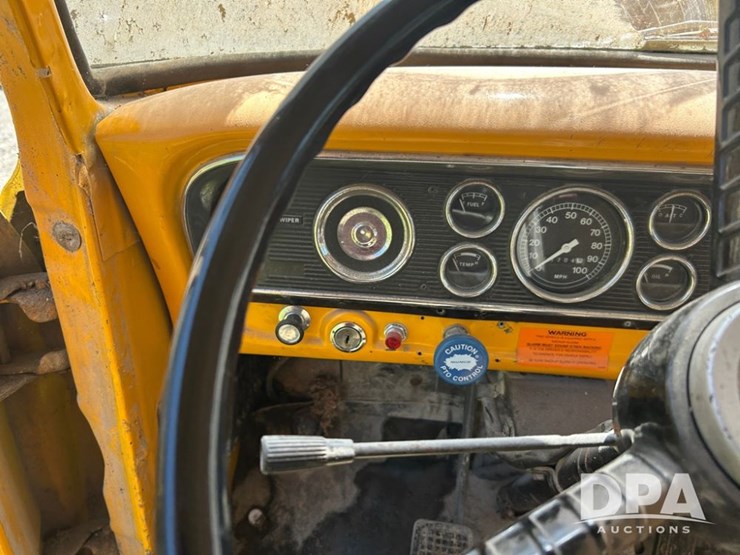 1977-ford-f750-image-27