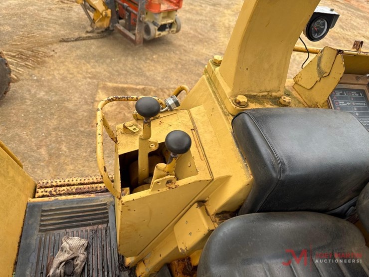 caterpillar-943-lgp-image-18