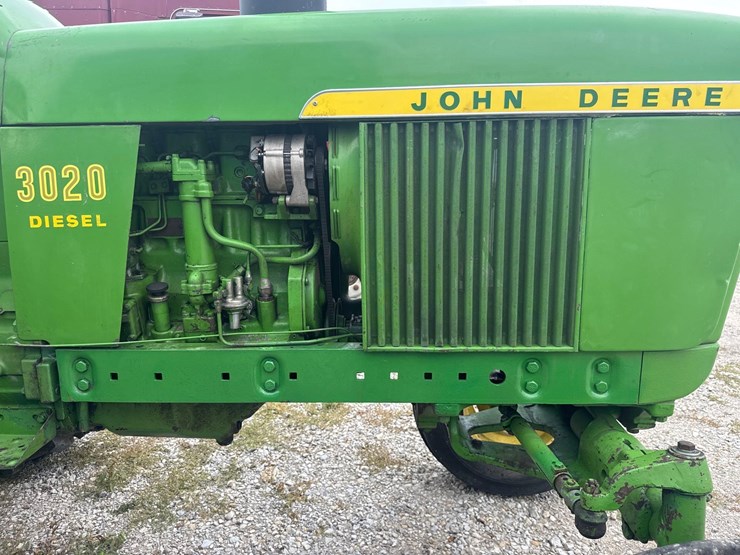 1969-john-deere-3020-image-8