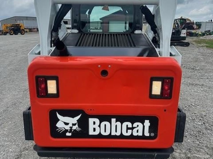2023-bobcat-t595-image-4