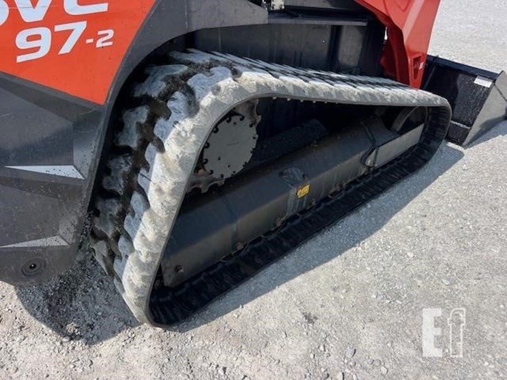 kubota-svl97-2-image-21