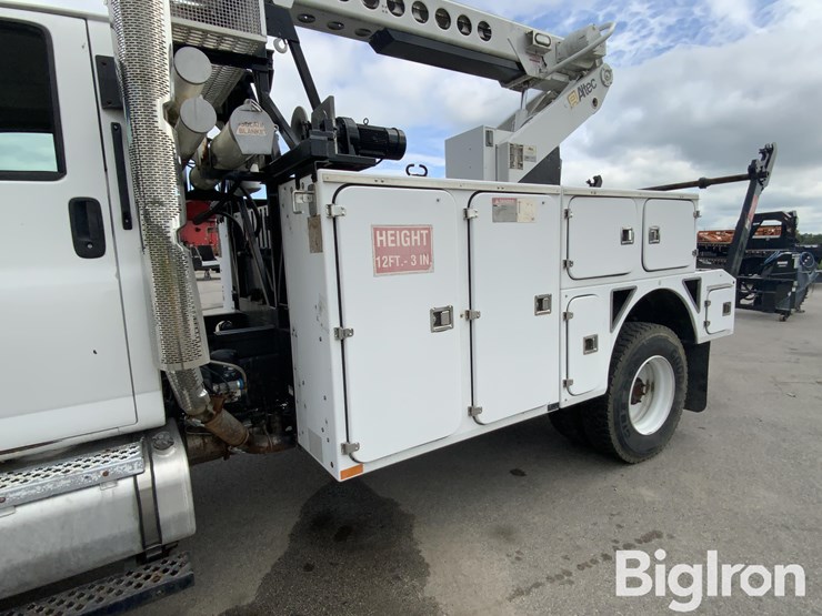 2009-gmc-topkick-image-18