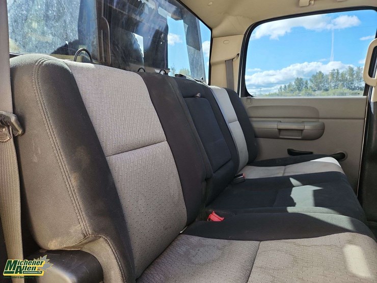 2008-gmc-sierra-3500hd-image-22