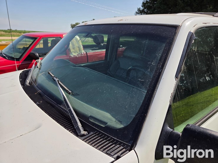 1997-chevrolet-tahoe-image-15