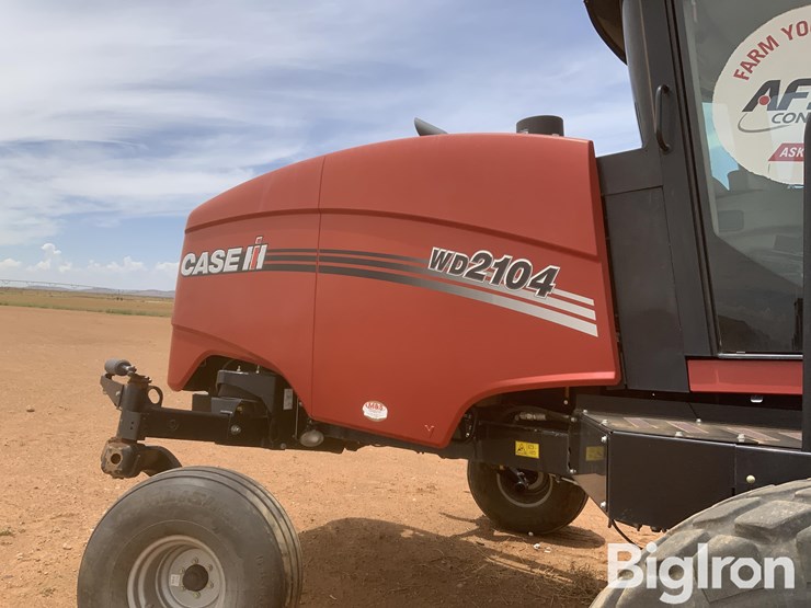 2019-case-ih-wd2104-image-19