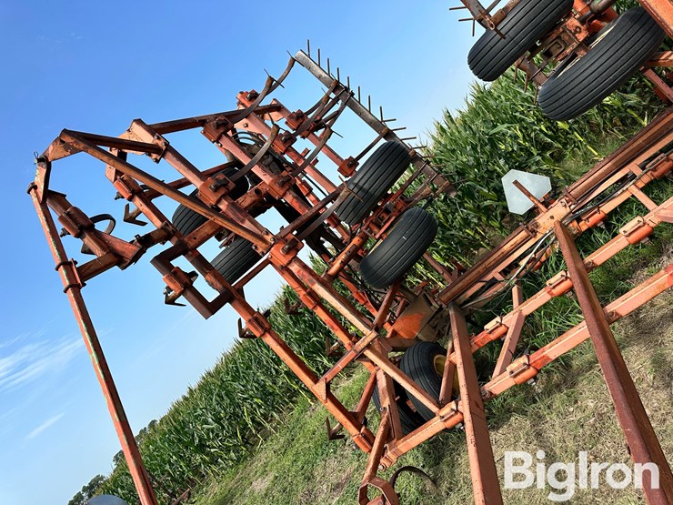 allis-chalmers-1400-image-11