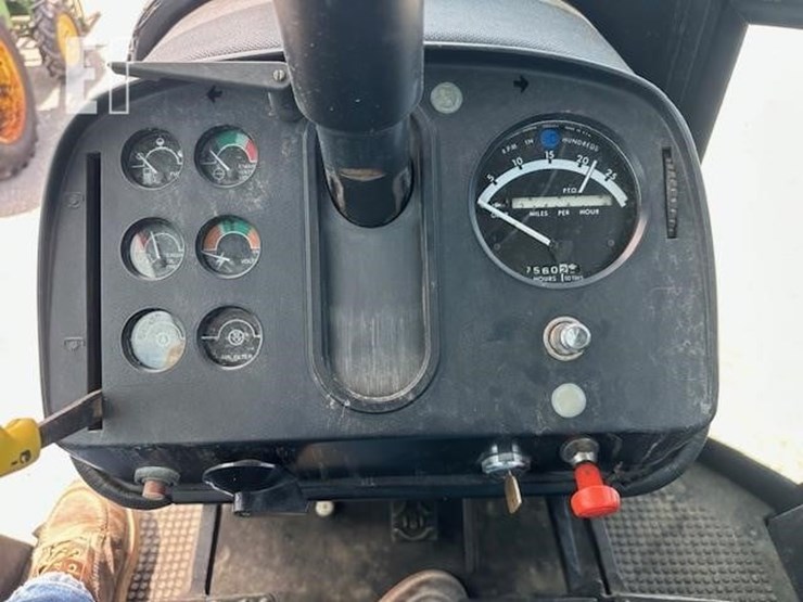 john-deere-4840-image-10