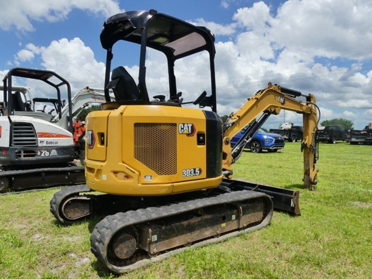 caterpillar-303.5-image-4
