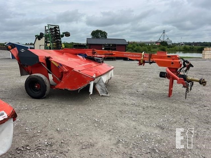 2014-kuhn-fc303gl-image-20
