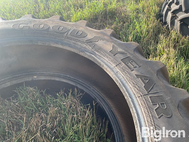 case-ih-magnum-290-image-17
