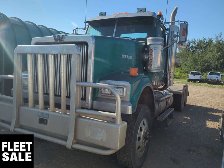 2010-western-star-4900-image-1