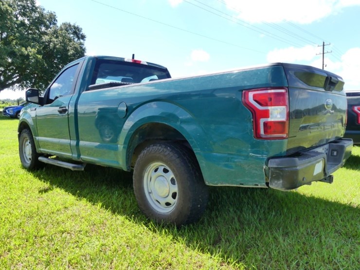 2019-ford-f150-xl-image-4