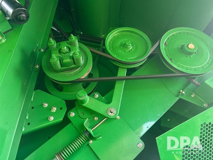2013-john-deere-s670-image-55