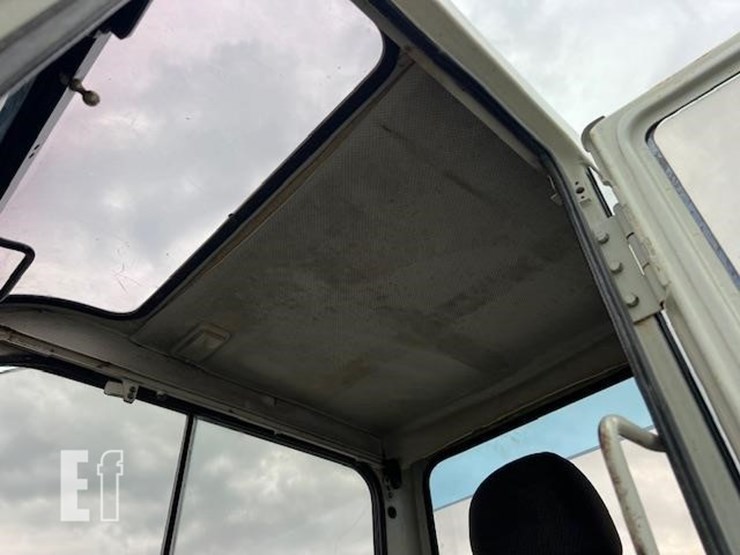 takeuchi-tb175-image-33