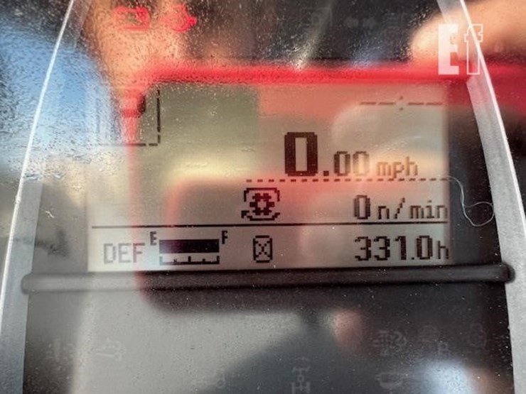 kubota-m5-111d-image-39