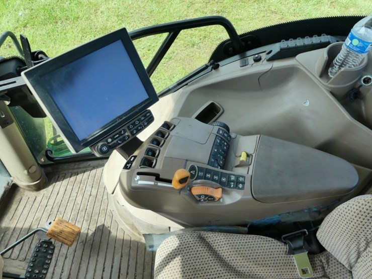 john-deere-6195r-image-10