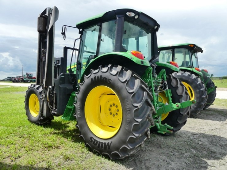 2024-john-deere-6110m-image-4