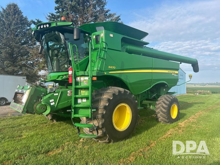 2013-john-deere-s670-image-25