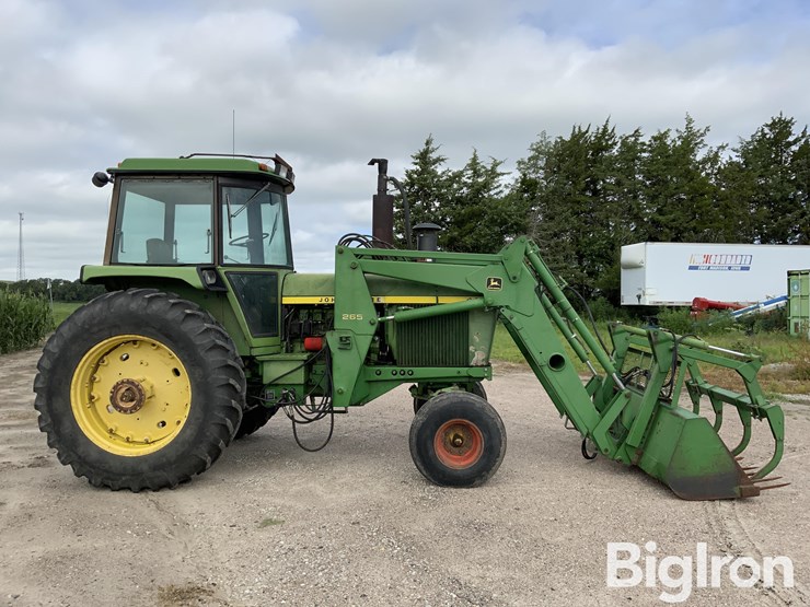 1976-john-deere-4430-image-4